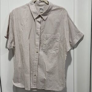 Eddie Bauer Short-Sleeve Striped Button-Down Shirt - Beige & White